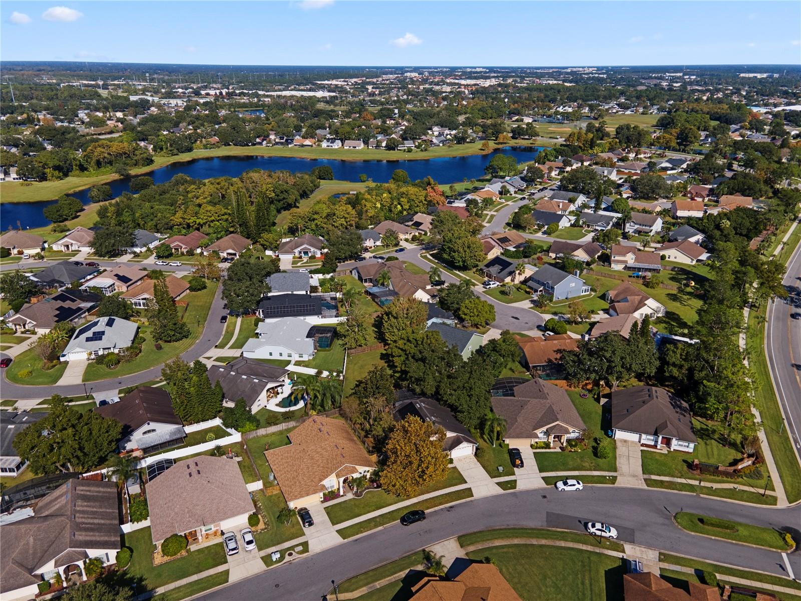 HUCKLEBERRY FIELDS N 4 - Residential