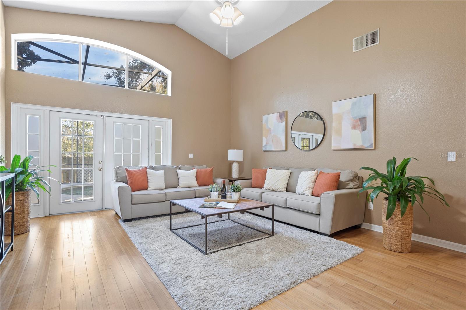 HUCKLEBERRY FIELDS N 4 - Residential