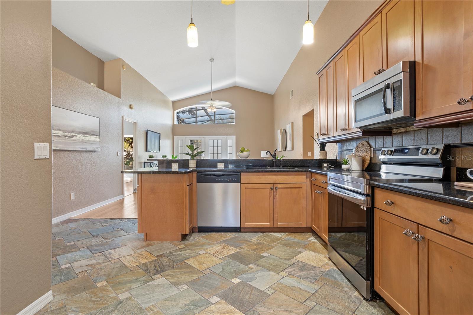 HUCKLEBERRY FIELDS N 4 - Residential