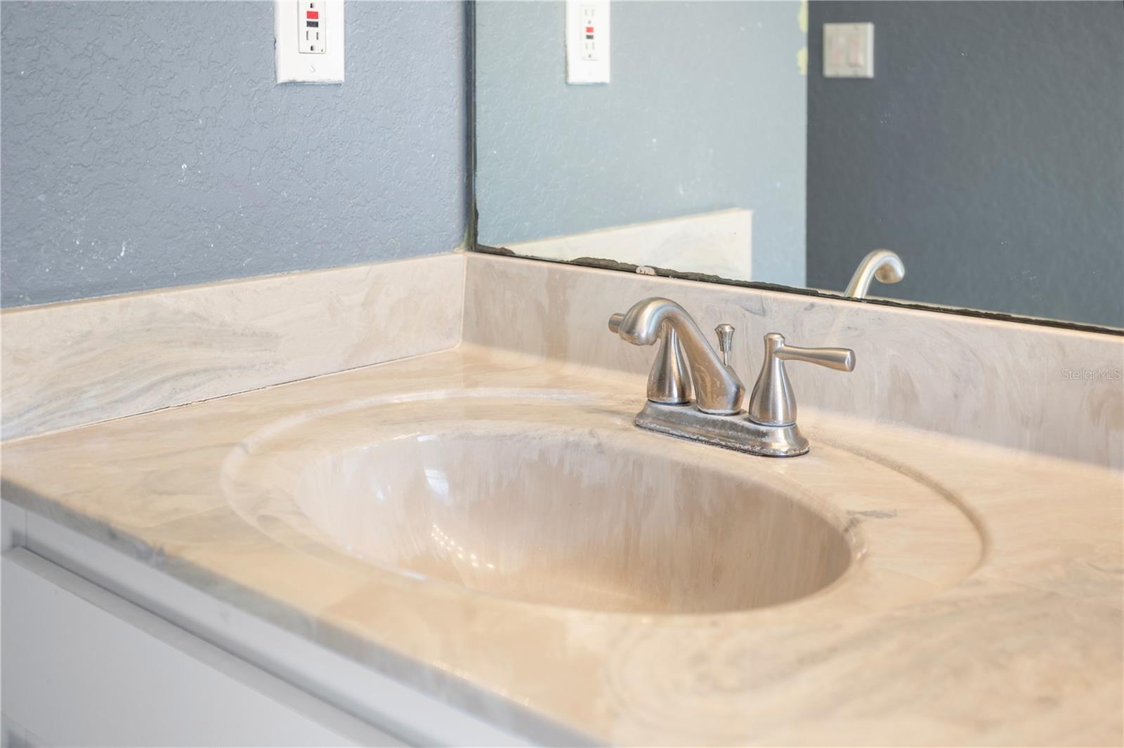 HUCKLEBERRY FIELDS N 4 - Residential