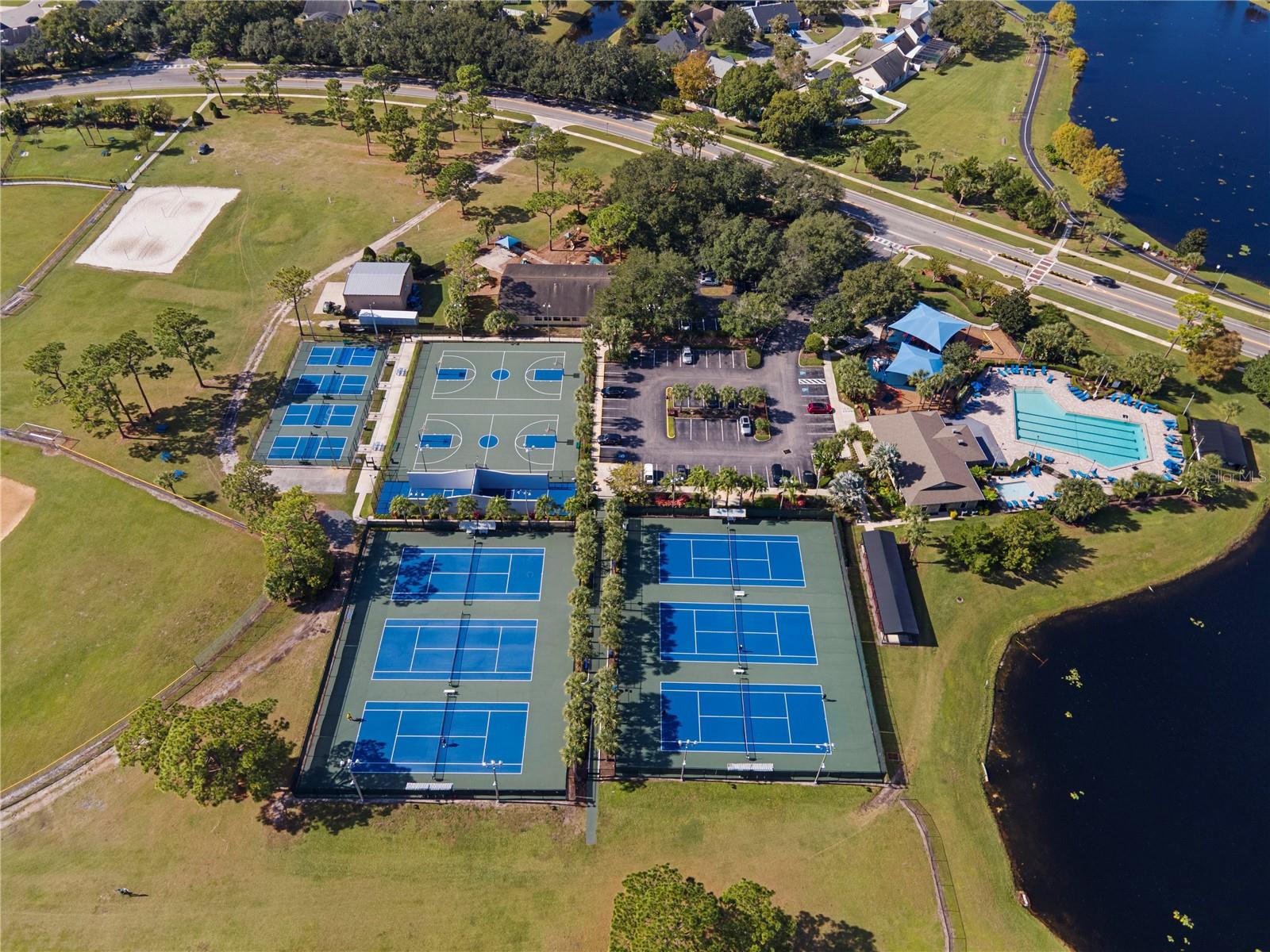 HUCKLEBERRY FIELDS N 4 - Residential