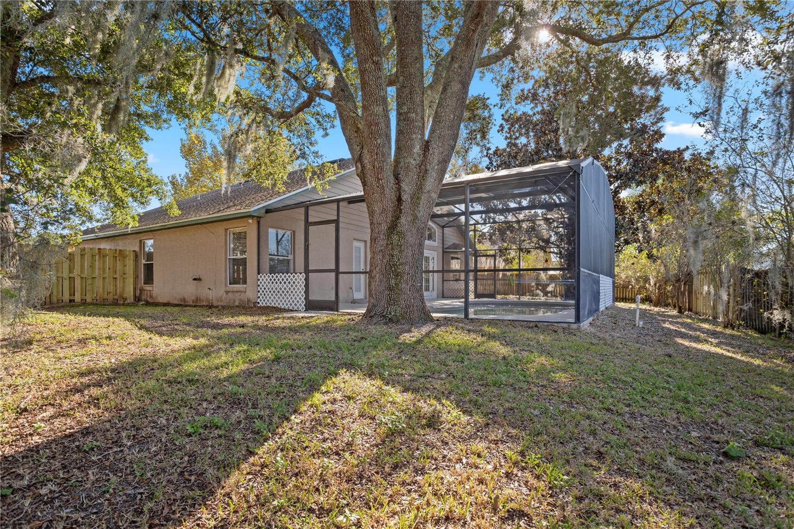 HUCKLEBERRY FIELDS N 4 - Residential