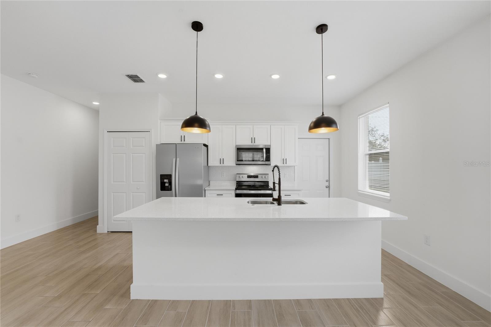 MARION OAKS UN THREE - Residential