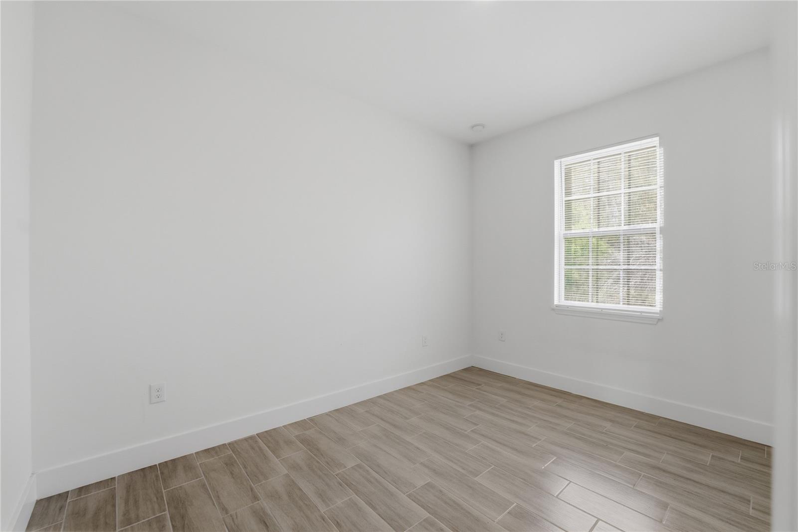 MARION OAKS UN THREE - Residential