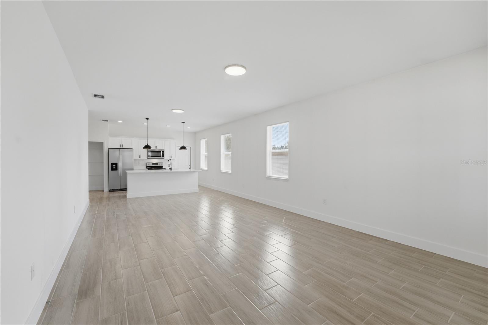 MARION OAKS UN THREE - Residential