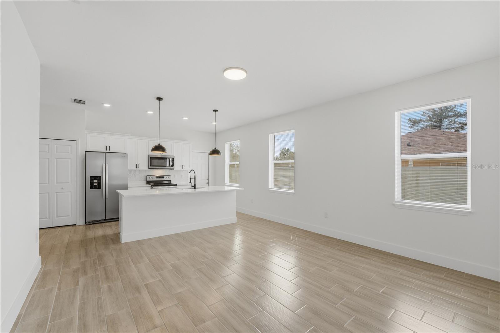 MARION OAKS UN THREE - Residential