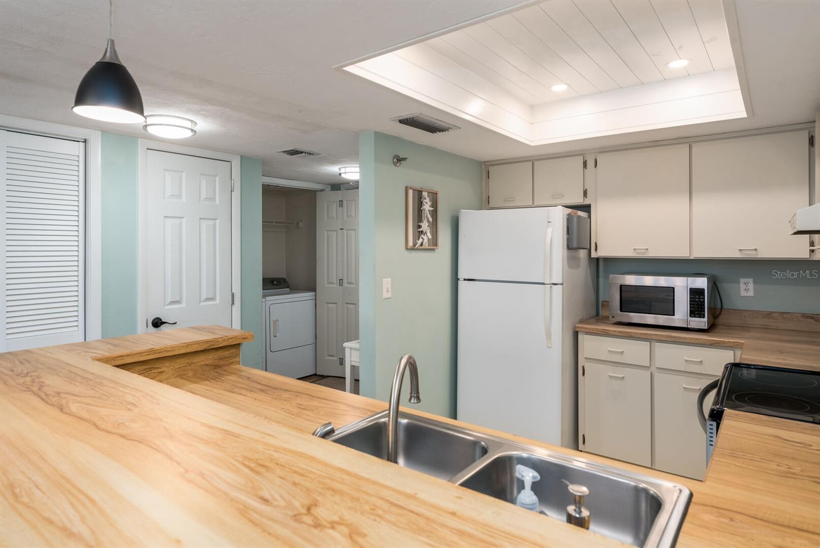 ORMONDY CONDO - Residential