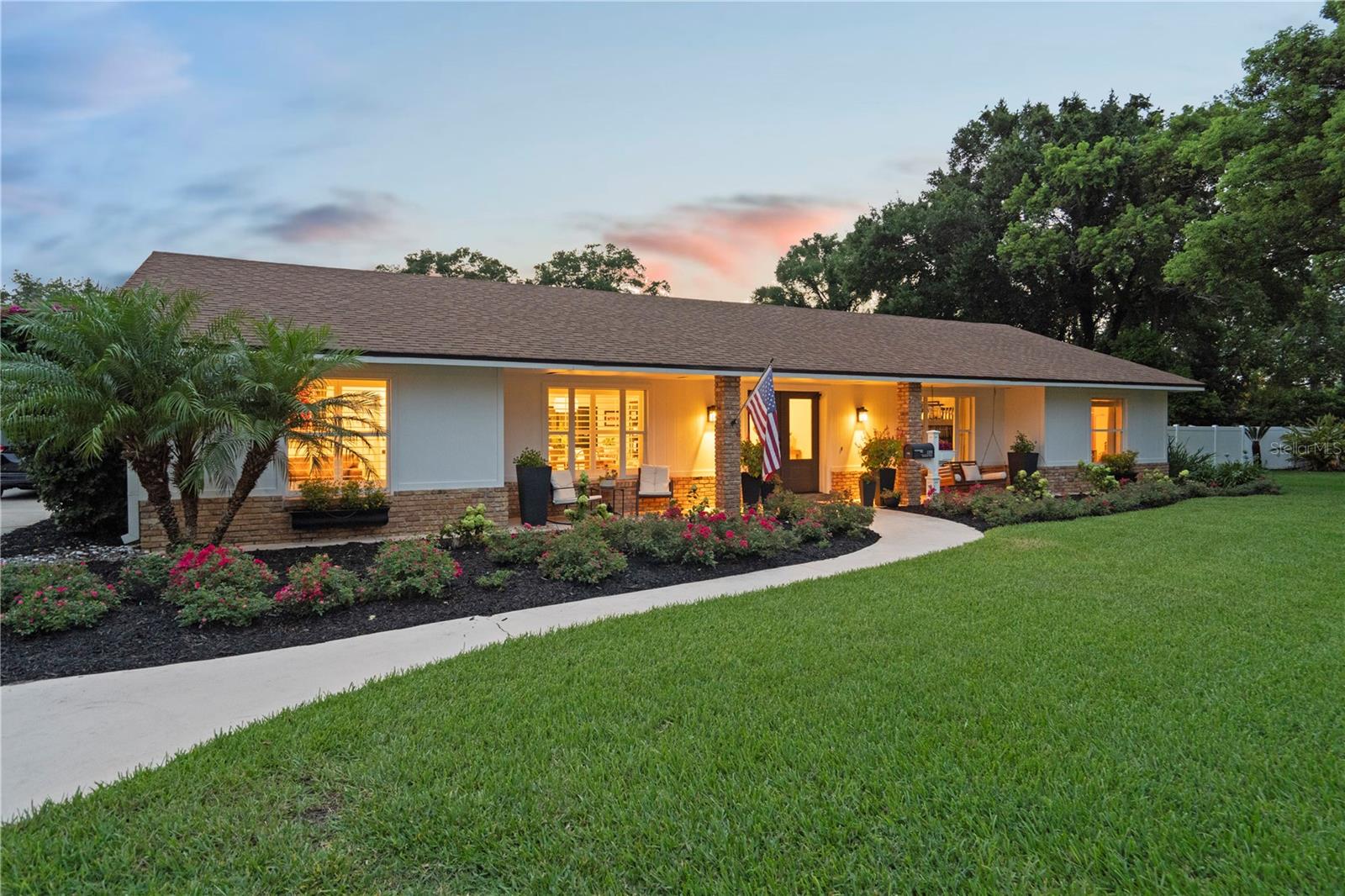 1191 BANBURY TRAIL