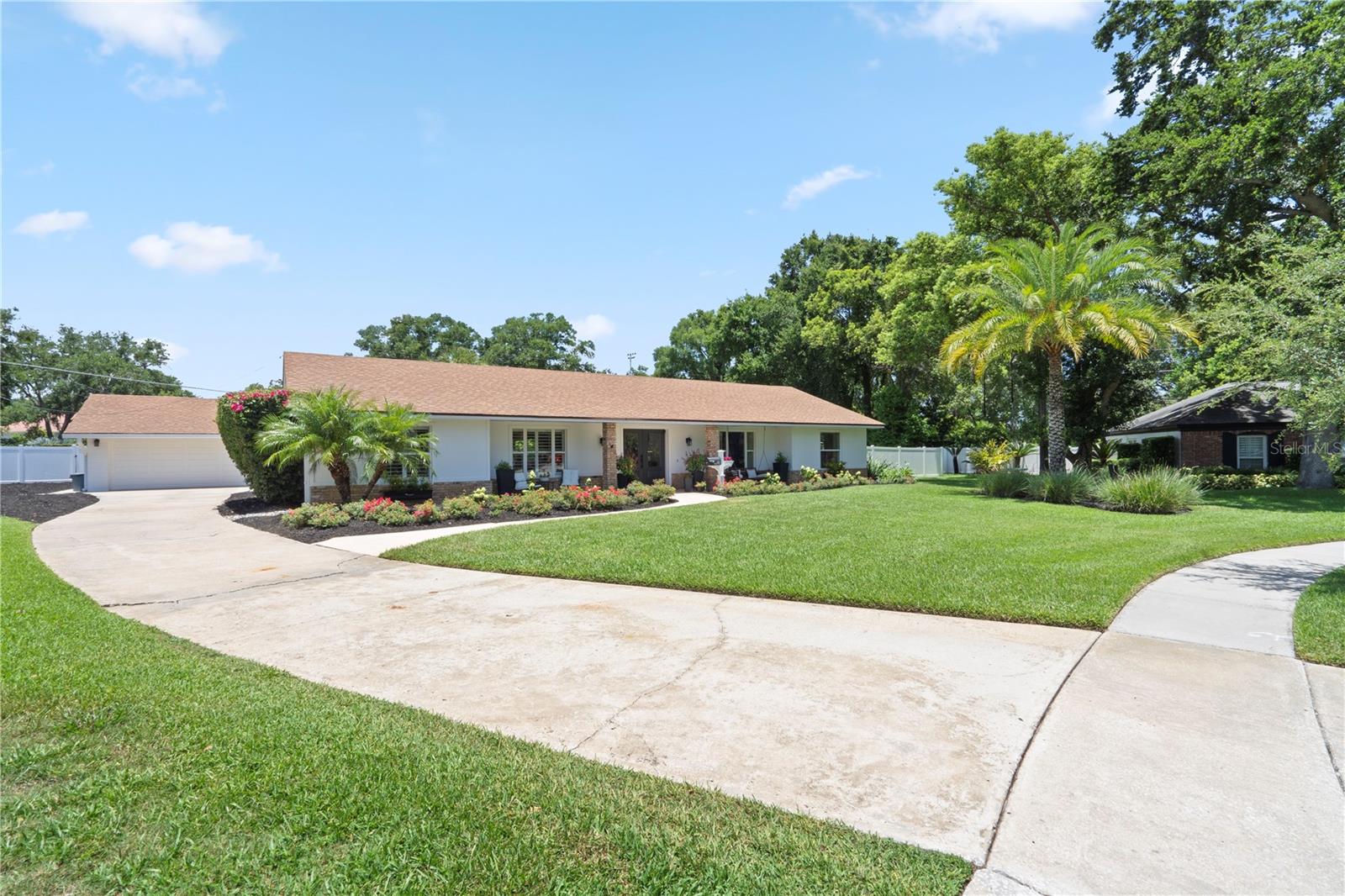 1191 BANBURY TRAIL
