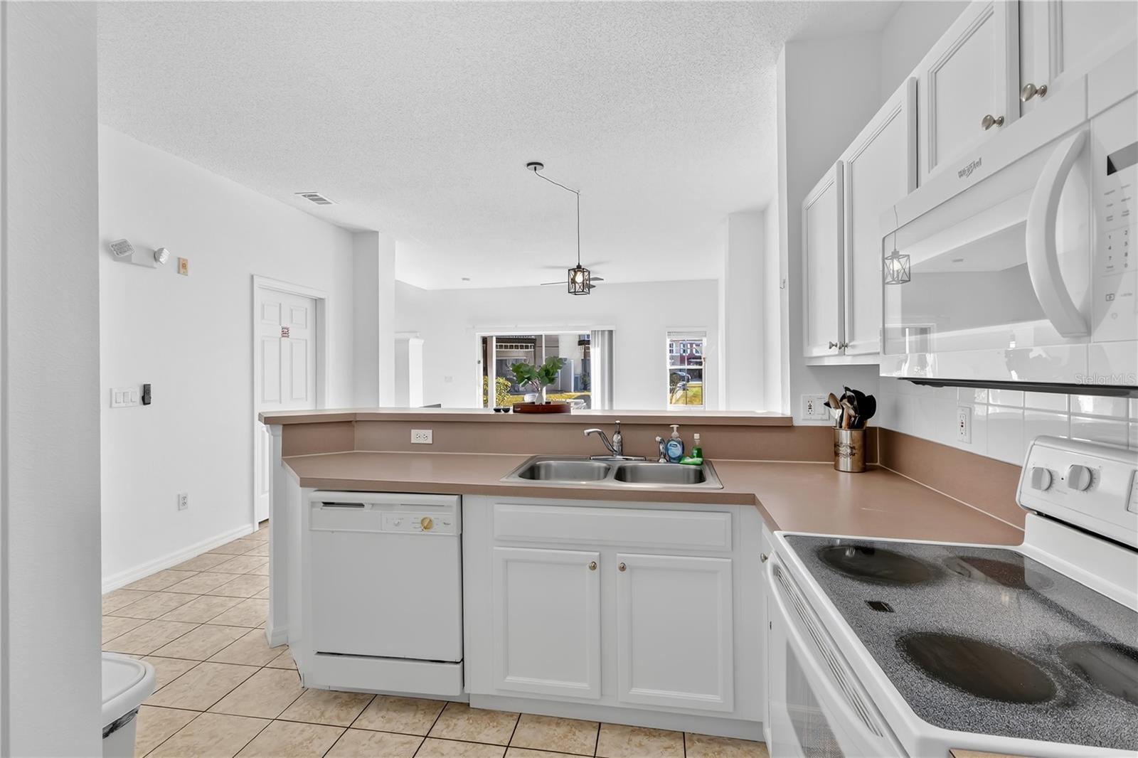 LAKE BERKLEY RESORT VILLAS PH 2 - Residential