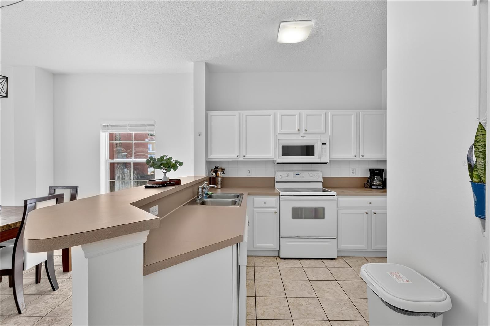 LAKE BERKLEY RESORT VILLAS PH 2 - Residential