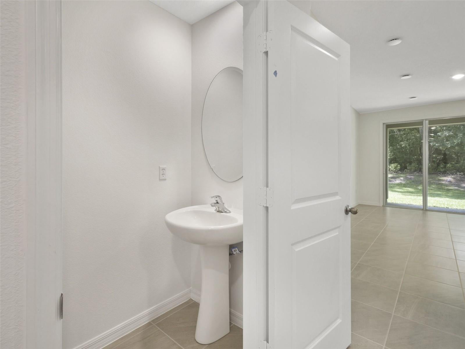 1649 GREENLEAF WOOD COVE