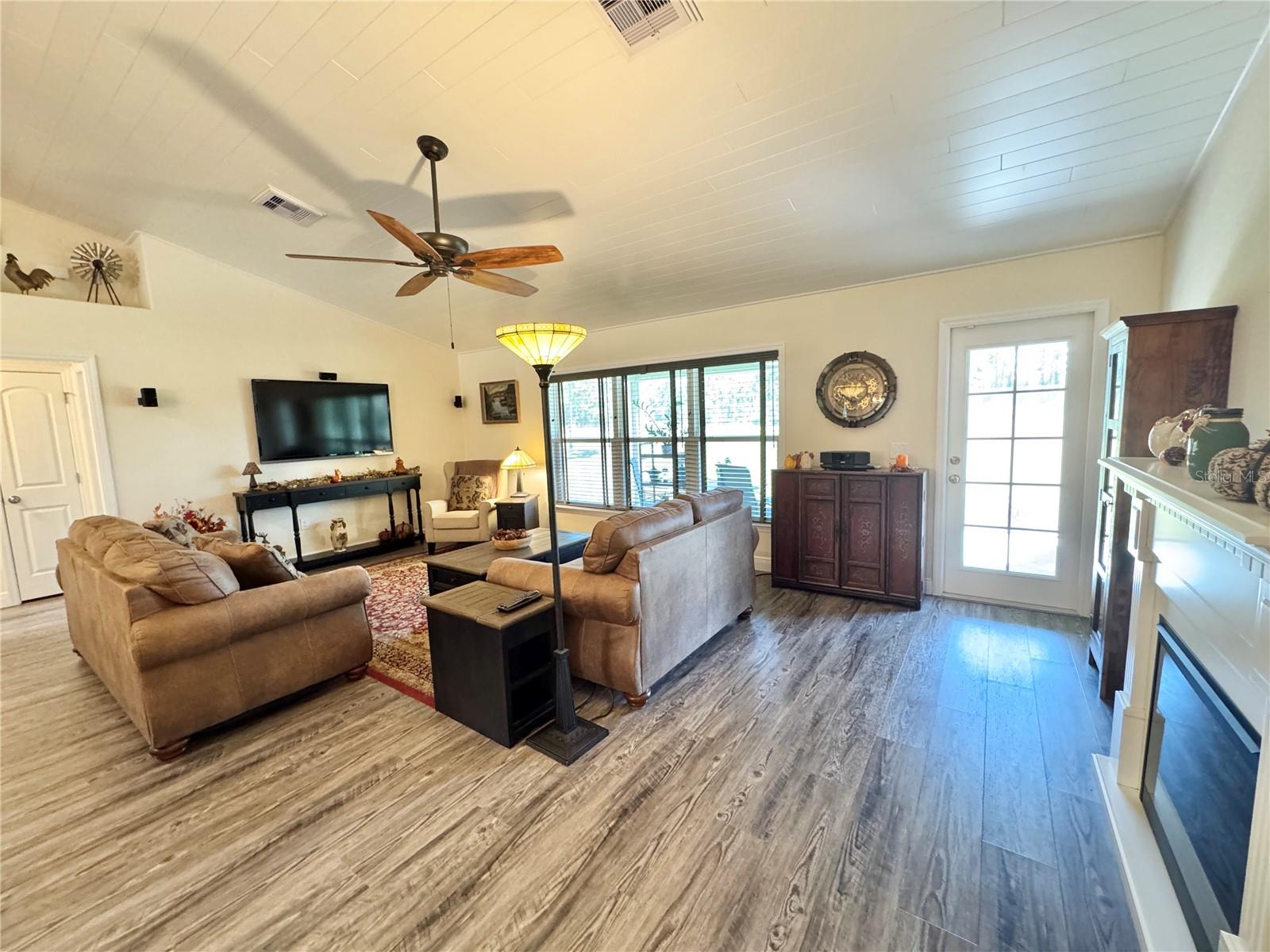 NORTH PORT CHARLOTTE ESTATES ADD 02 - Residential