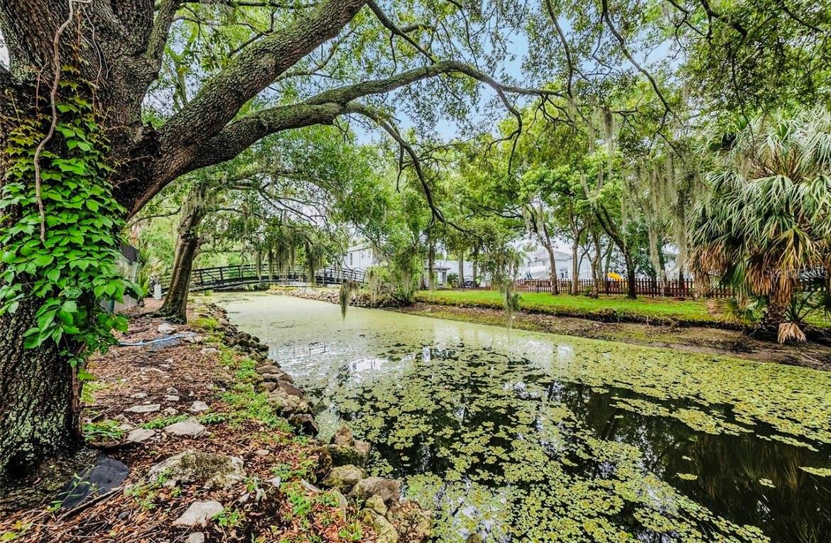 WATERSIDE CONDO III - Residential