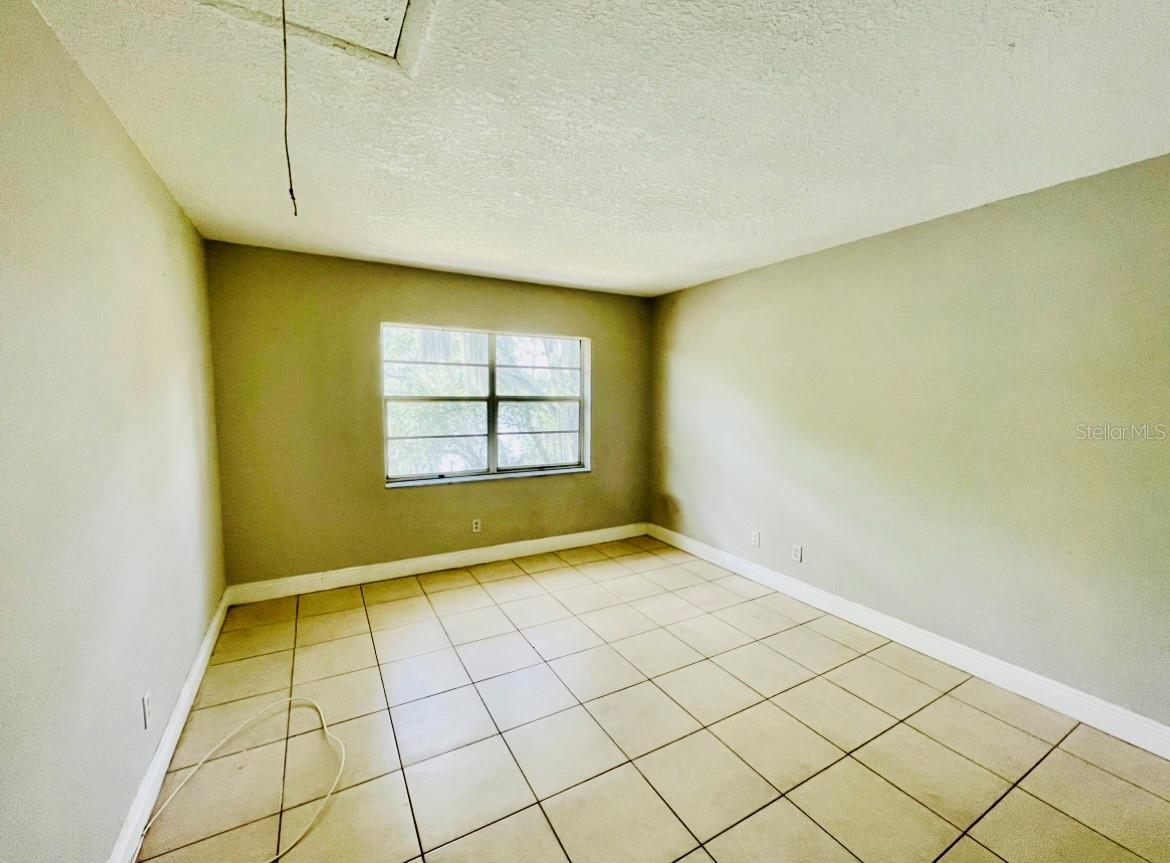 WATERSIDE CONDO III - Residential