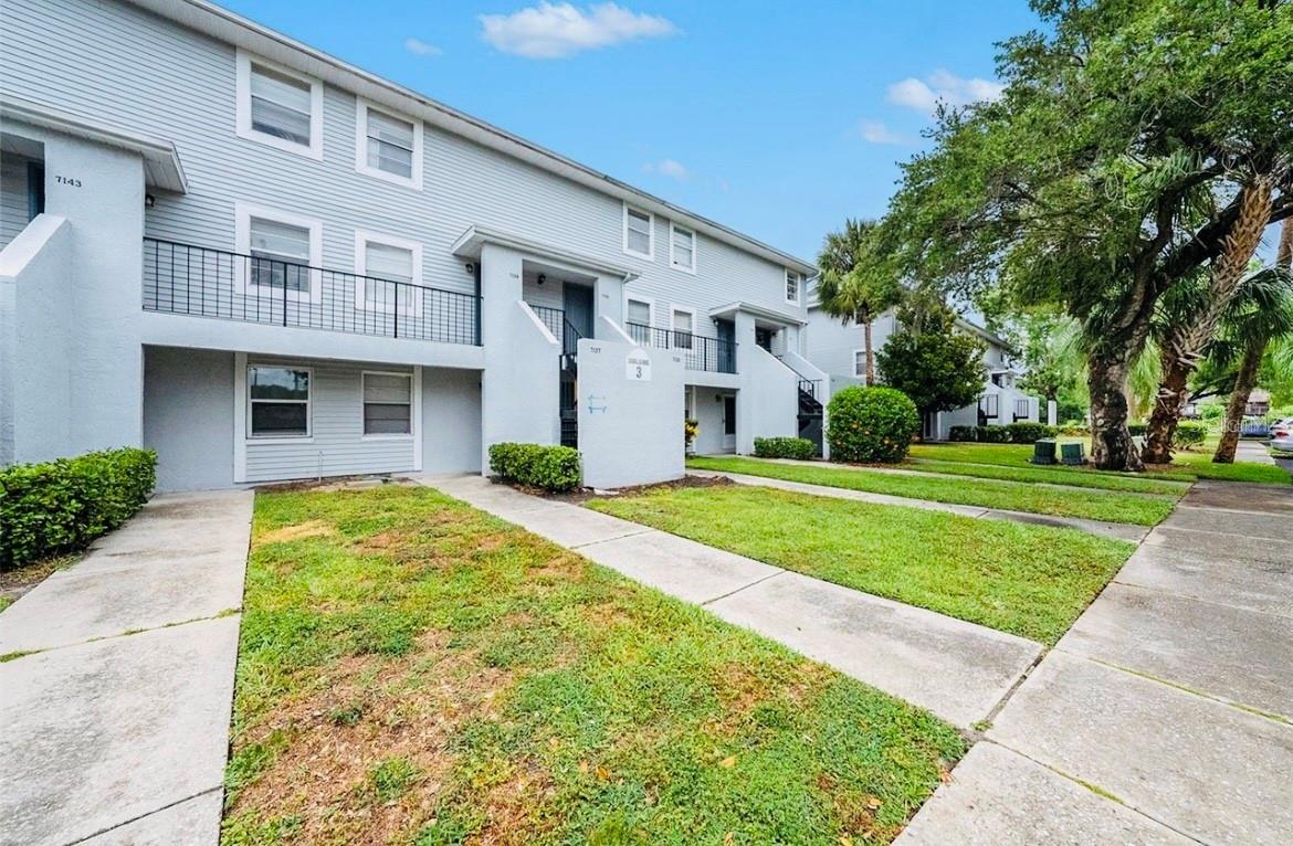 WATERSIDE CONDO III - Residential