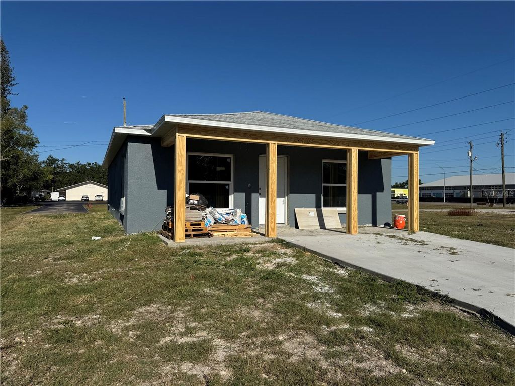 Photo of 5310 22nd Street Court E, Bradenton, FL 34203 (MLS # A4614406)