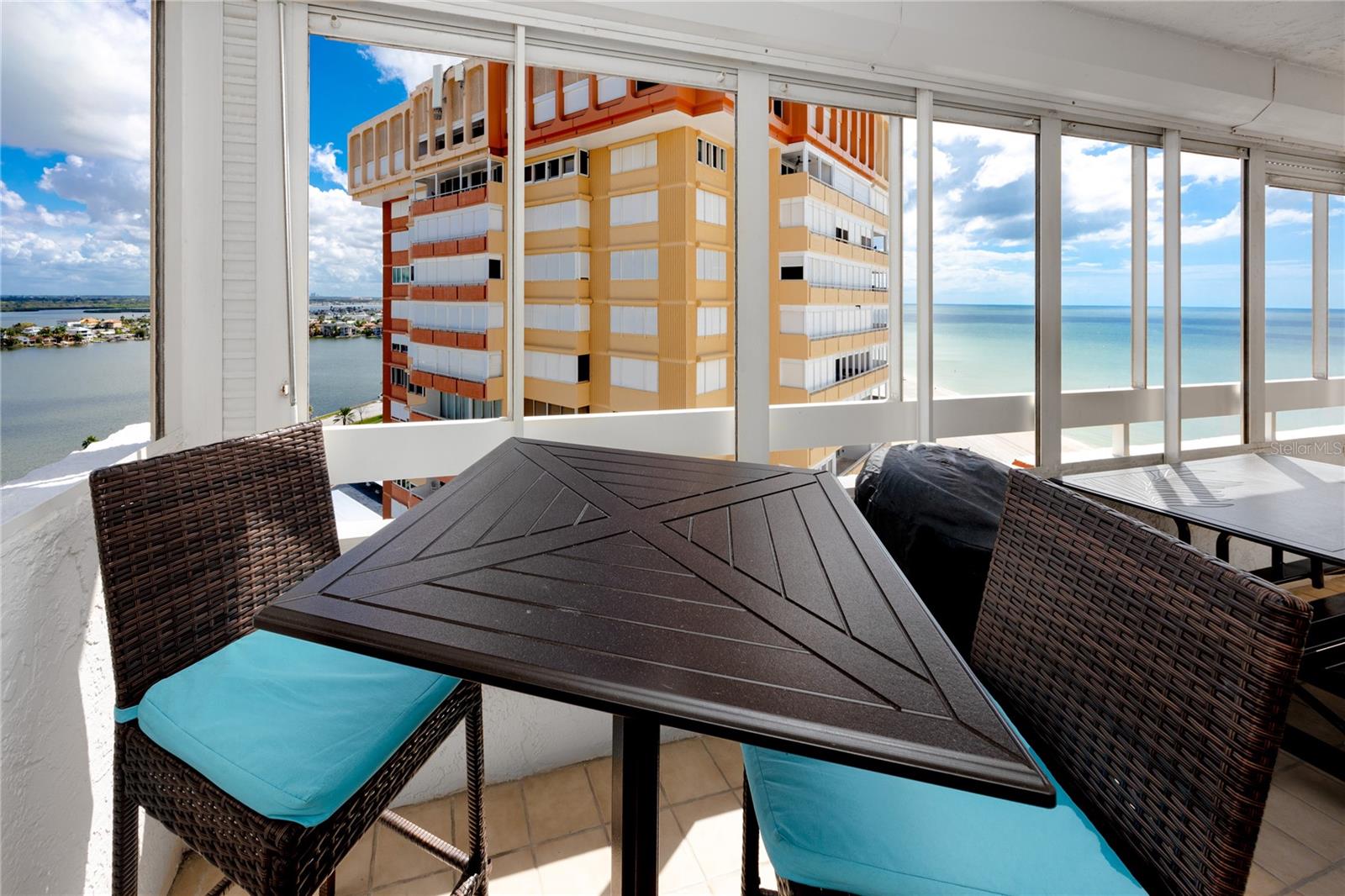 REDINGTON TOWERS 3 CONDO - Residential