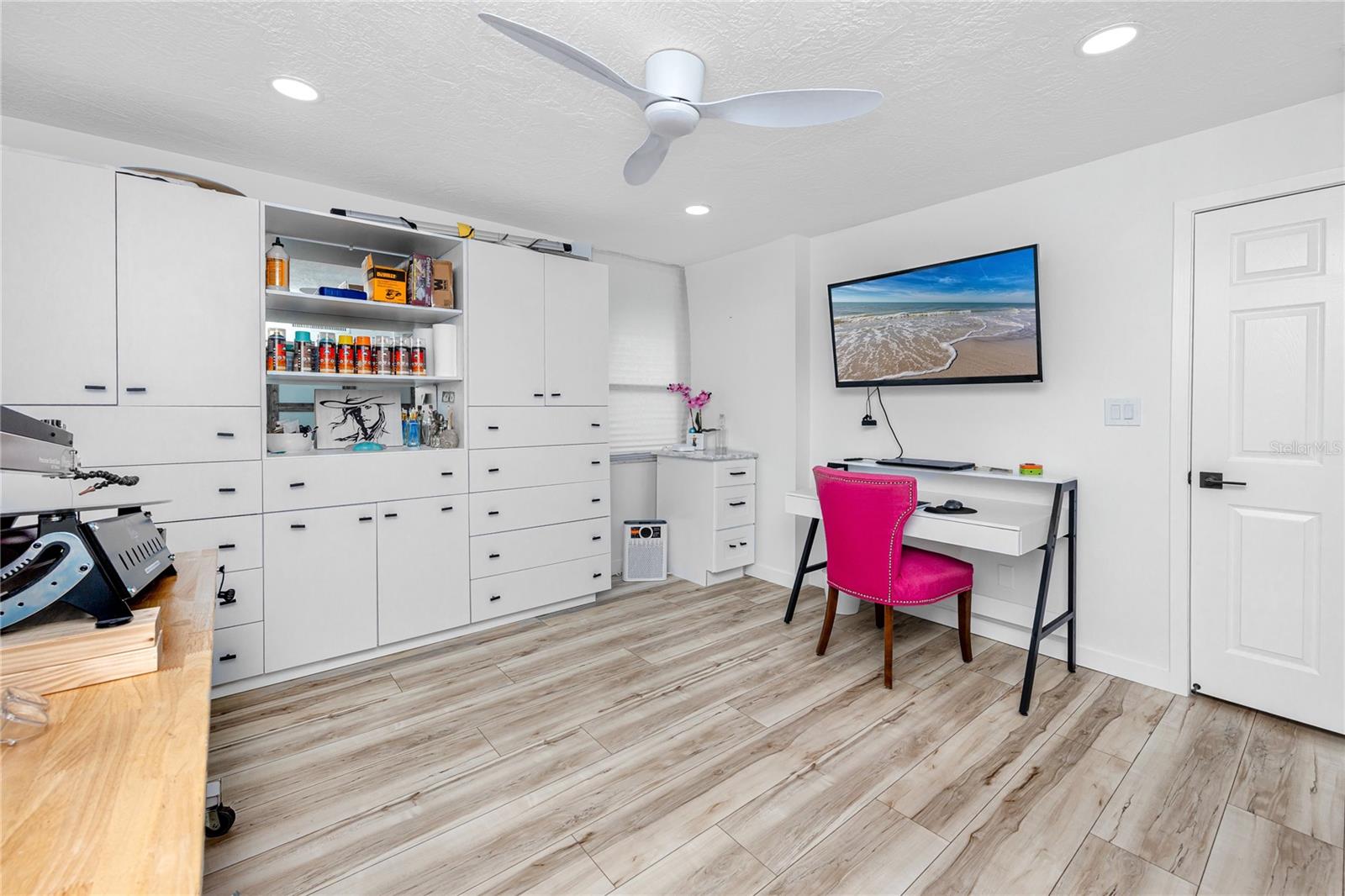 REDINGTON TOWERS 3 CONDO - Residential