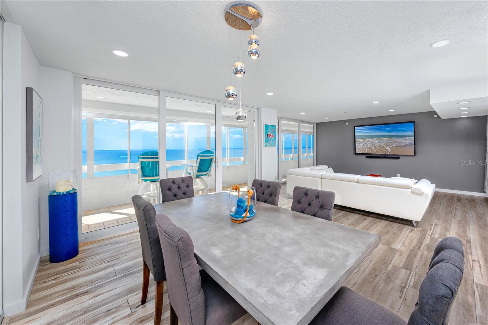 REDINGTON TOWERS 3 CONDO - Residential