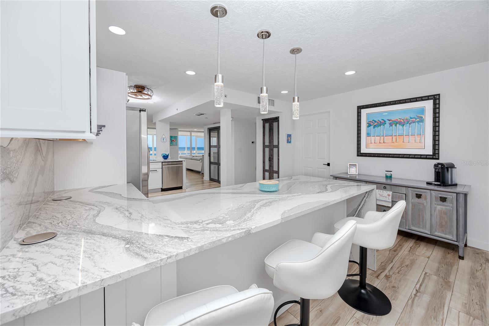 REDINGTON TOWERS 3 CONDO - Residential