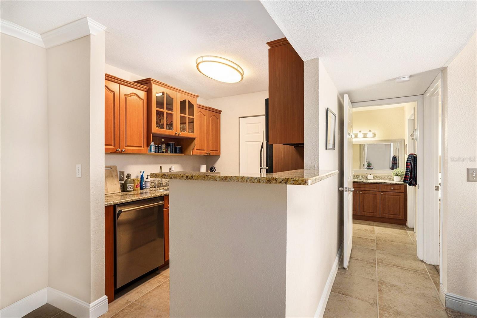 HARBOR CLUB CONDO - Residential