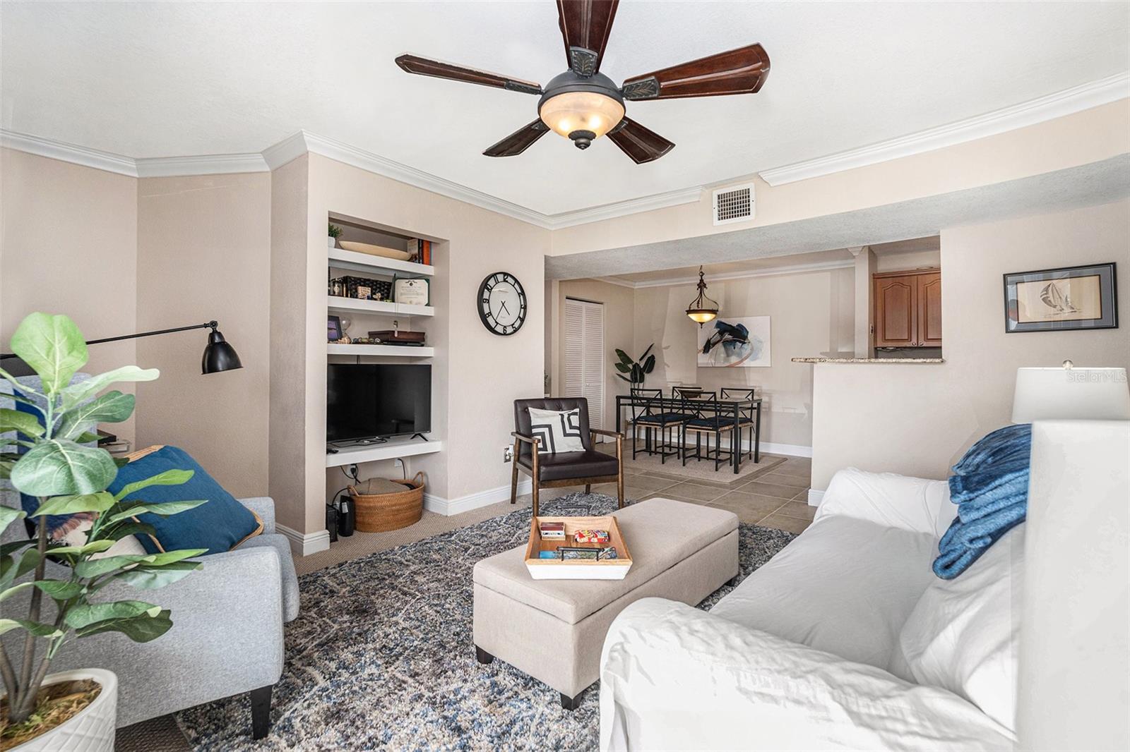 HARBOR CLUB CONDO - Residential