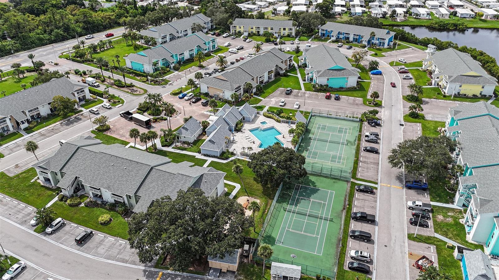 HARBOR CLUB CONDO - Residential