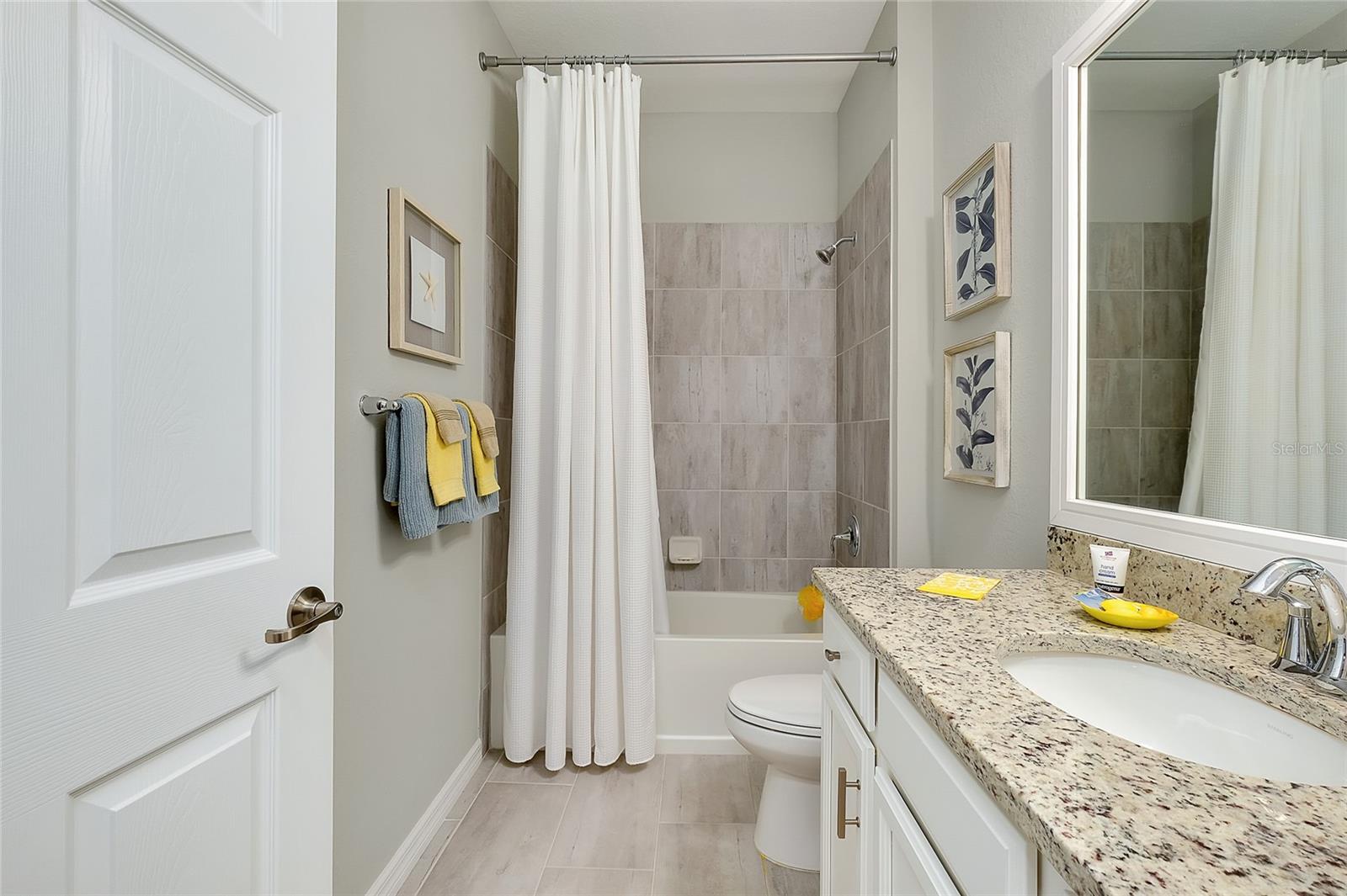 SARASOTA NATIONAL PH 13-A - Residential