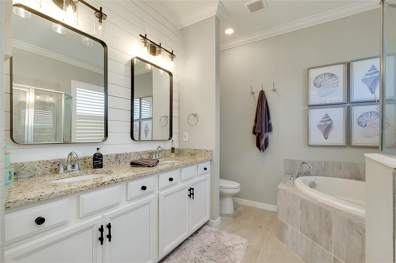 SARASOTA NATIONAL PH 13-A - Residential