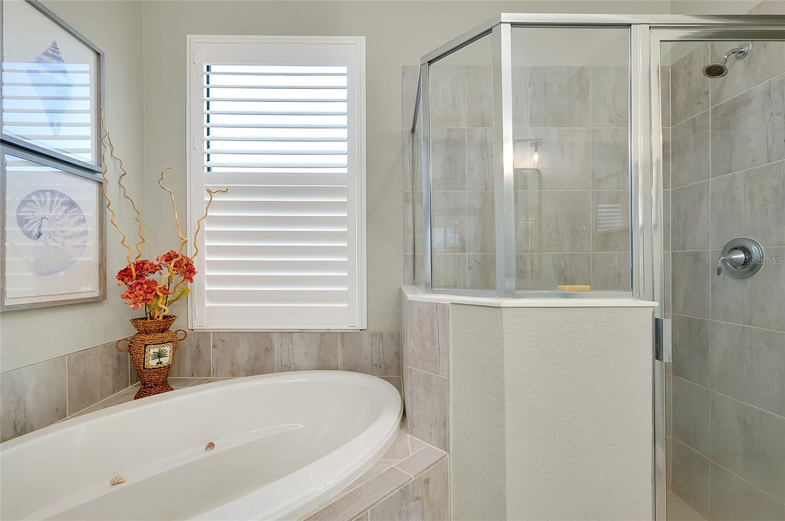 SARASOTA NATIONAL PH 13-A - Residential