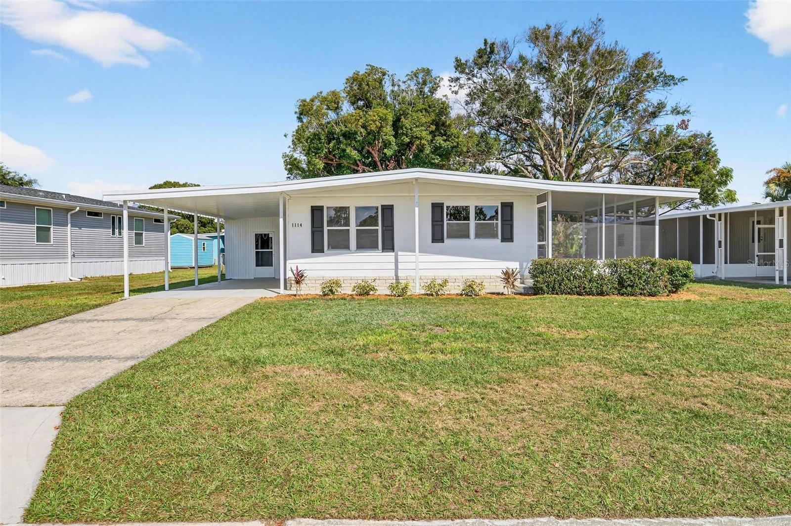 TAVARES LAKE FRANCES ESTATES - Residential