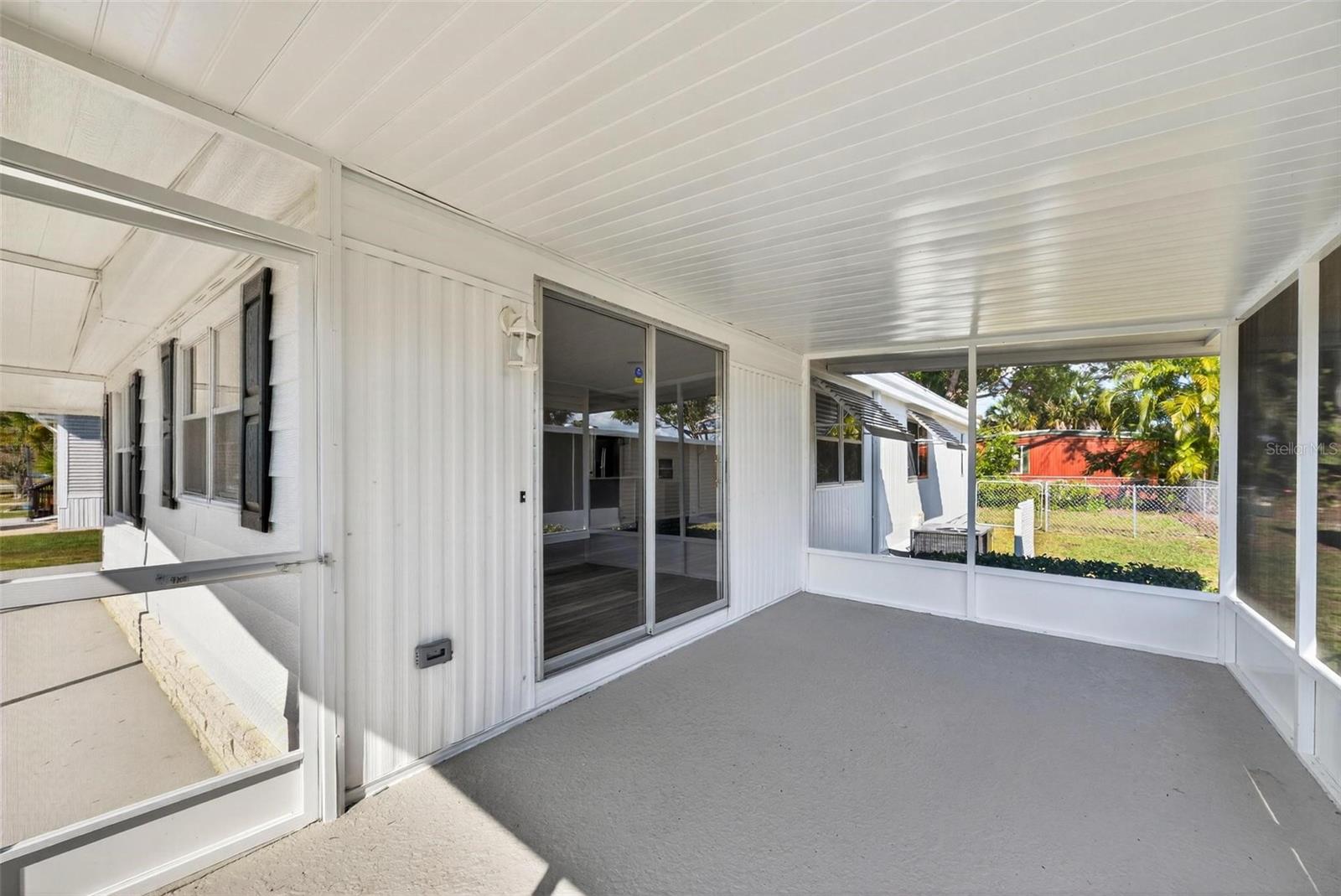 TAVARES LAKE FRANCES ESTATES - Residential