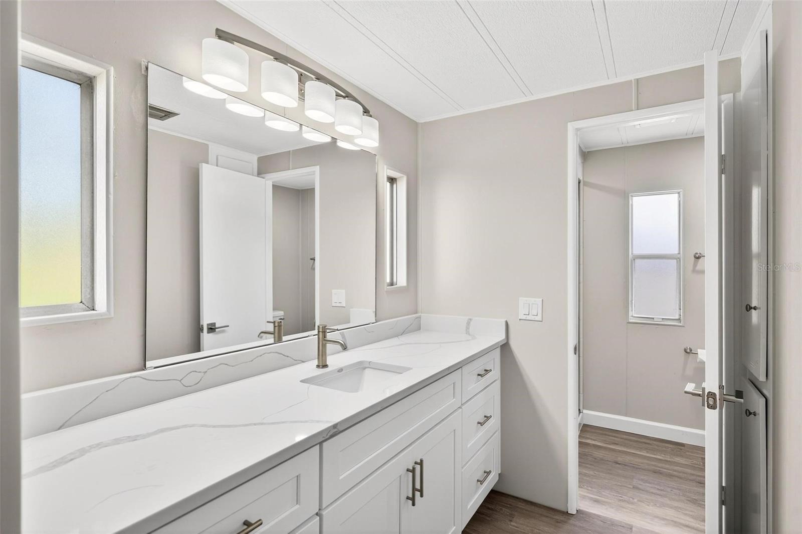 TAVARES LAKE FRANCES ESTATES - Residential