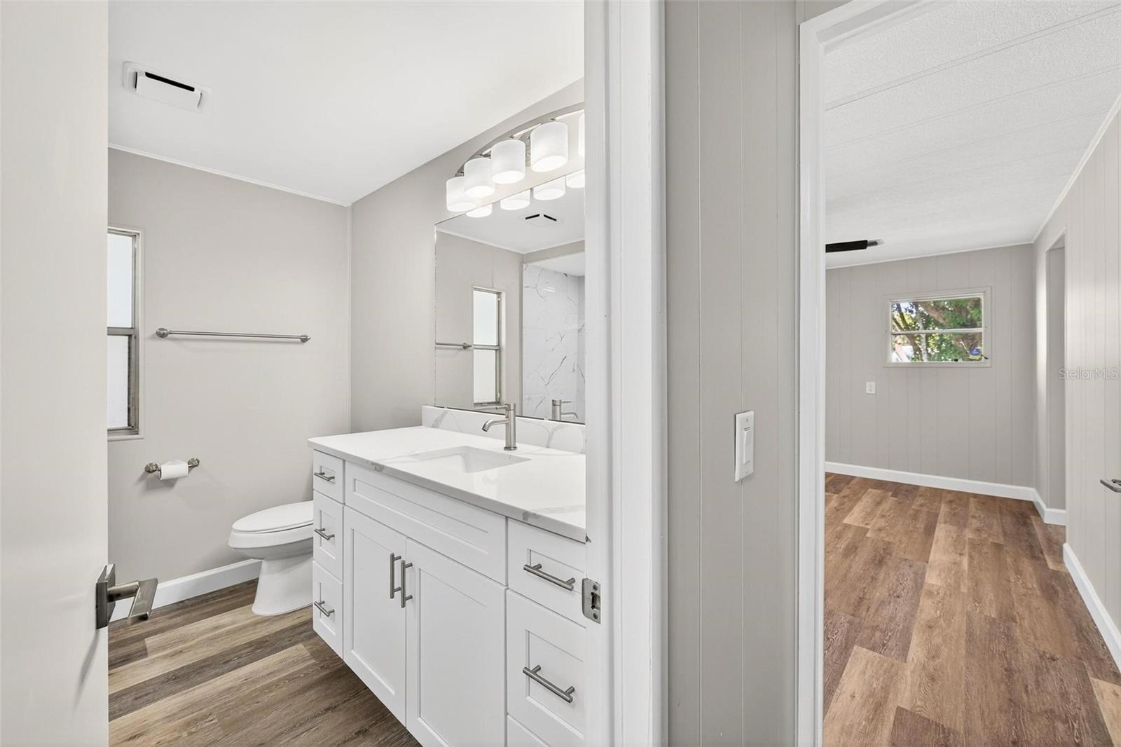 TAVARES LAKE FRANCES ESTATES - Residential