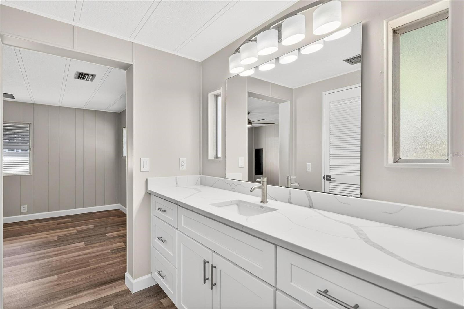 TAVARES LAKE FRANCES ESTATES - Residential