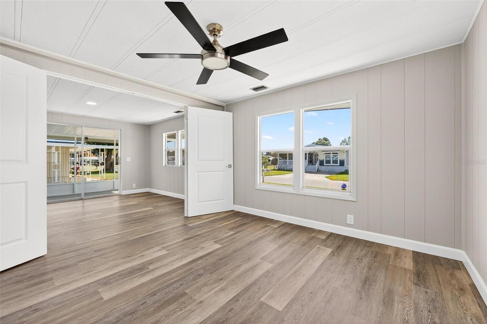 TAVARES LAKE FRANCES ESTATES - Residential