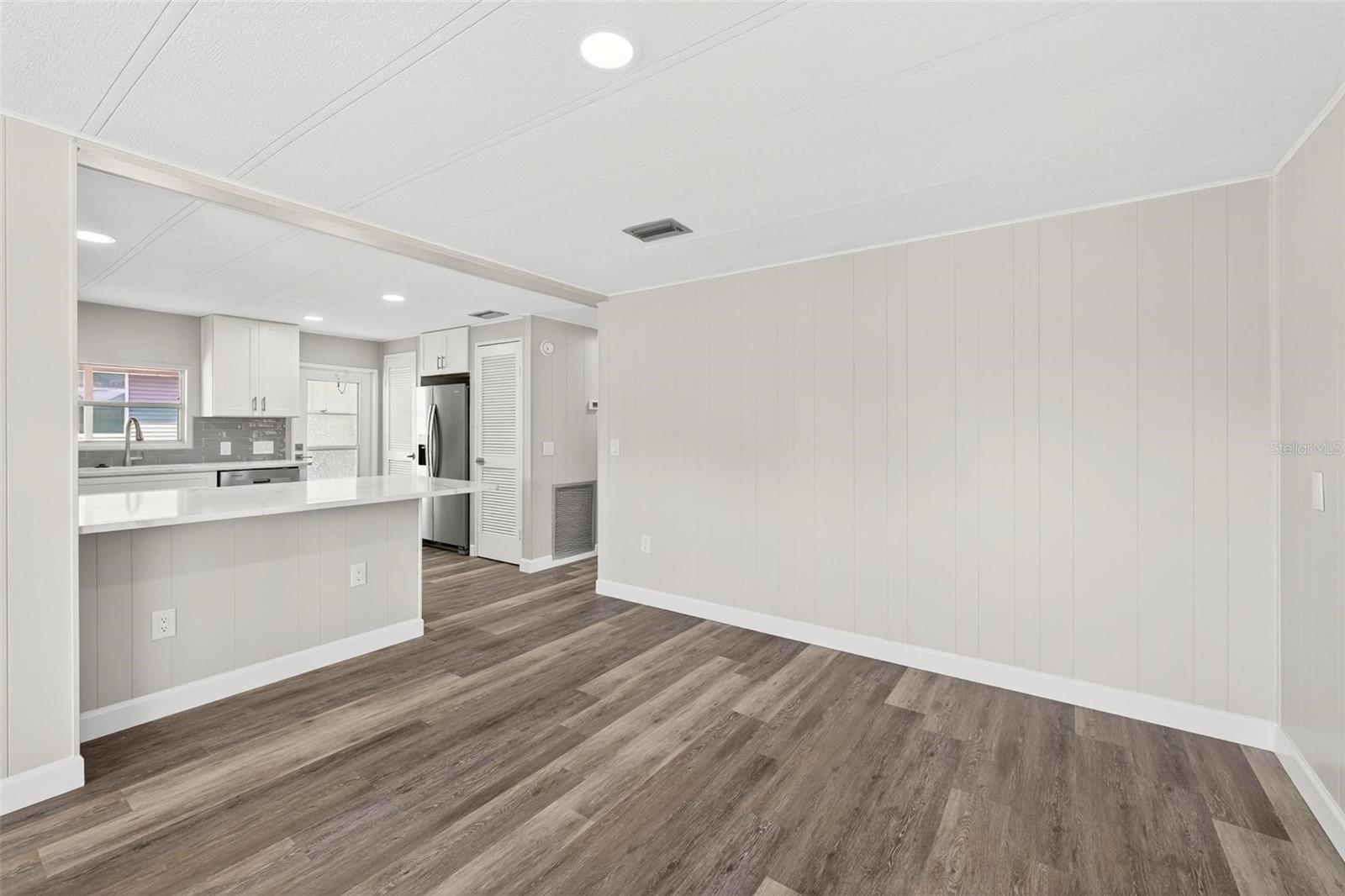 TAVARES LAKE FRANCES ESTATES - Residential