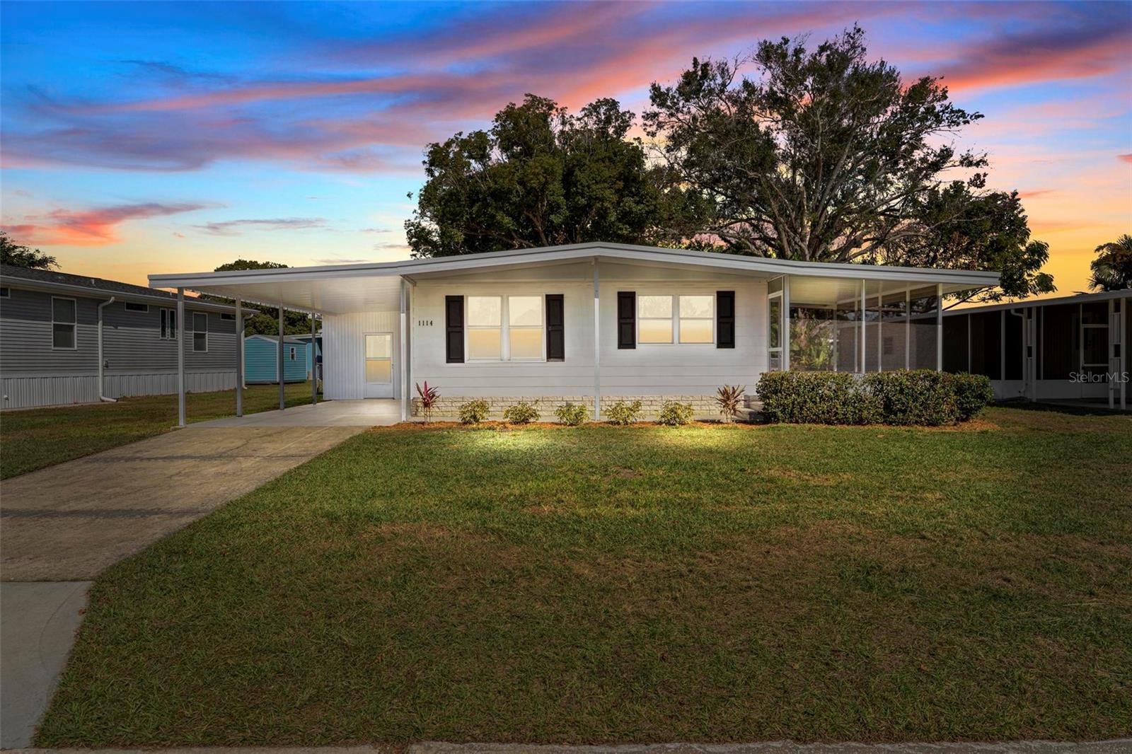 TAVARES LAKE FRANCES ESTATES - Residential