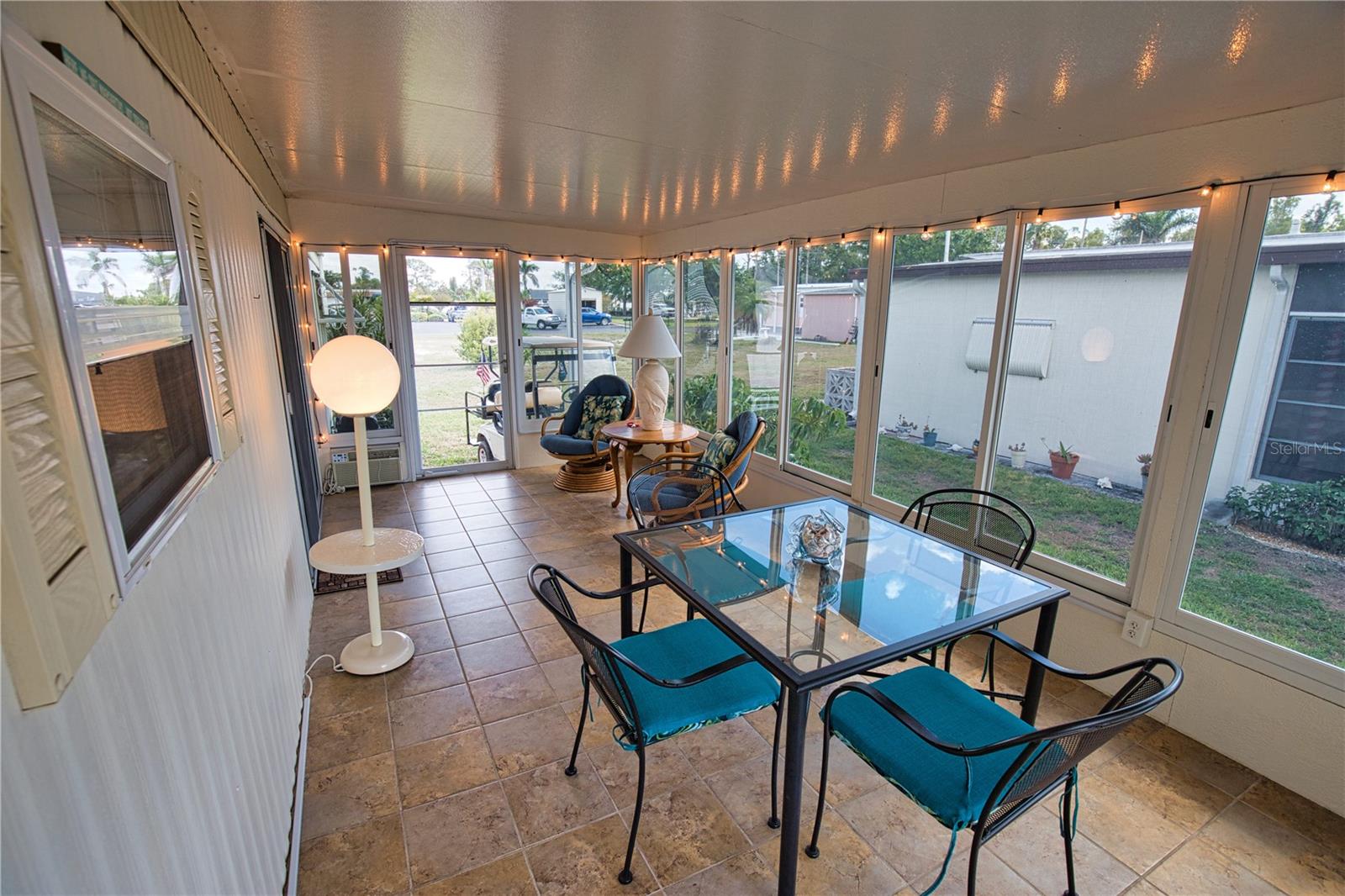 LA CASA MHP CO-OP - Residential
