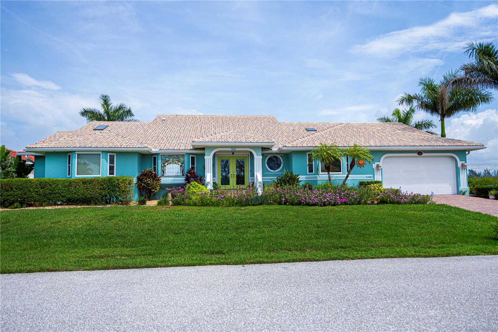 1418 GREBE DRIVE