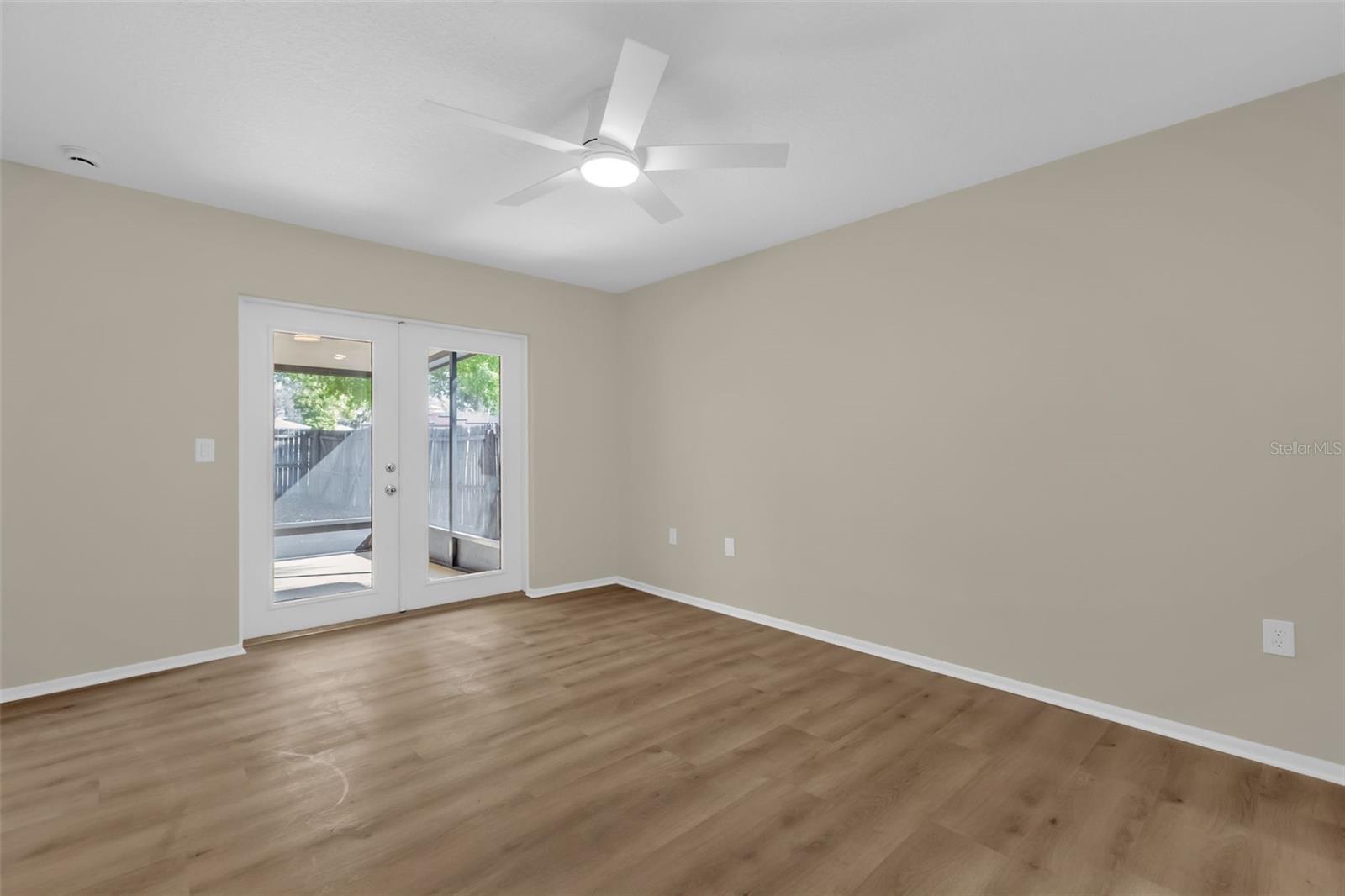 STERLING PARK UNIT 01 - Residential