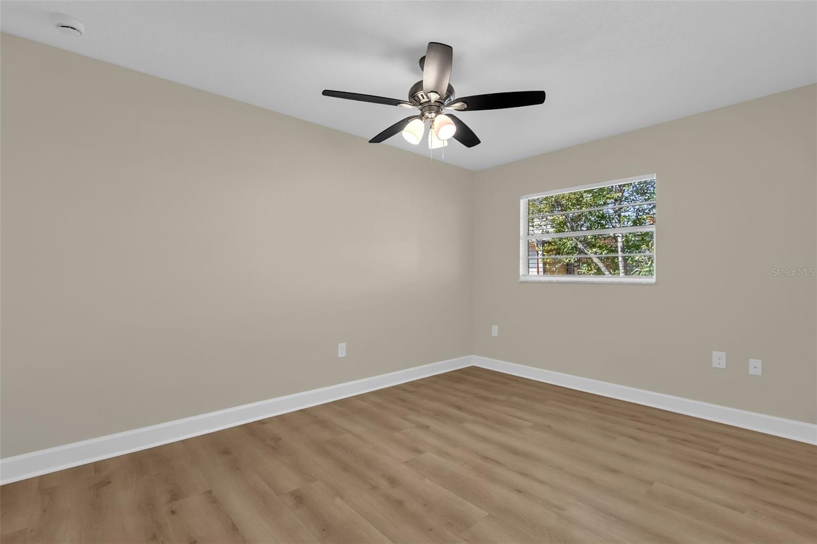 STERLING PARK UNIT 01 - Residential