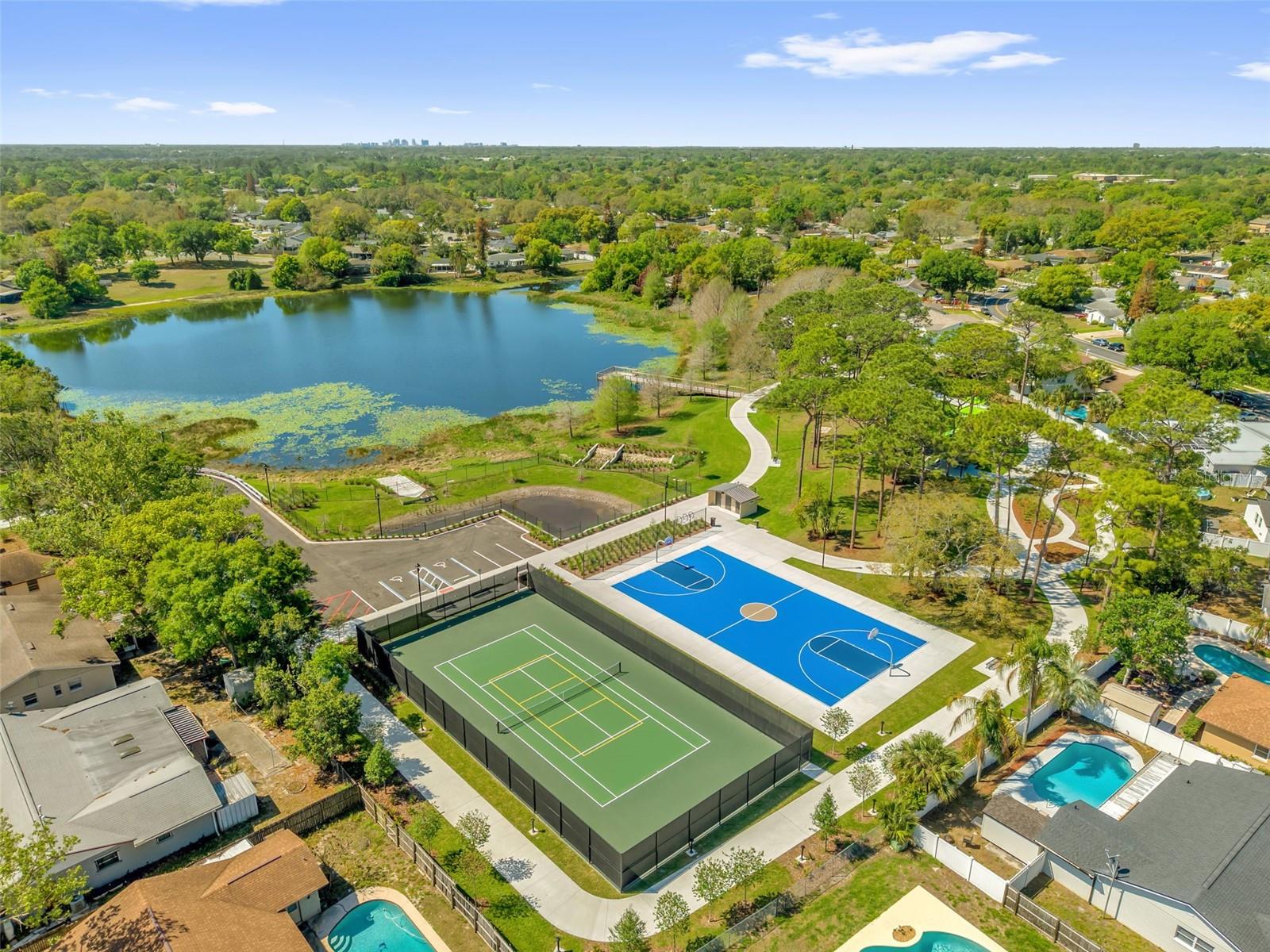 STERLING PARK UNIT 01 - Residential