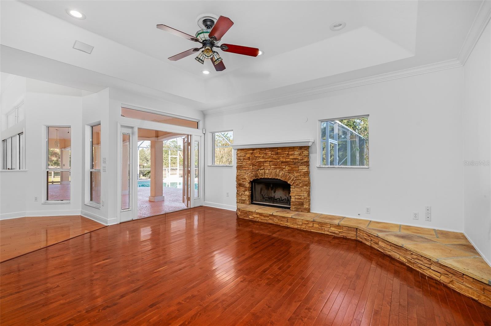 SHAW FARMS OF ALACHUA - Residential