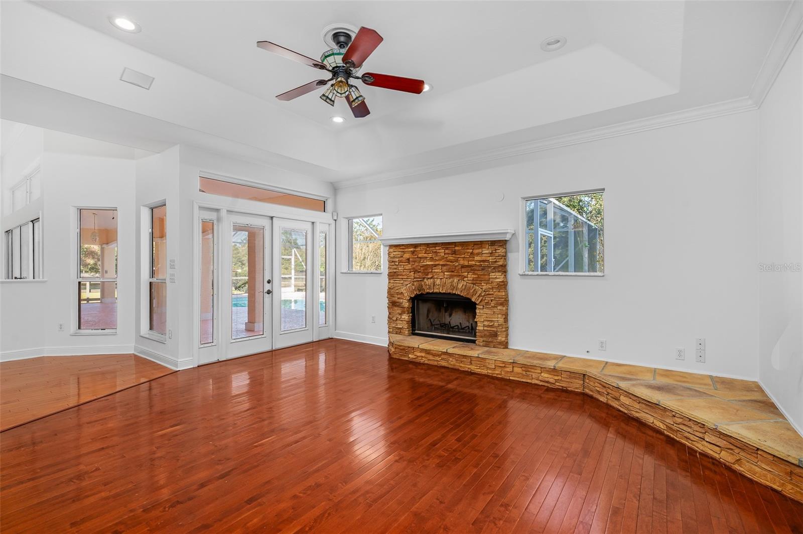 SHAW FARMS OF ALACHUA - Residential