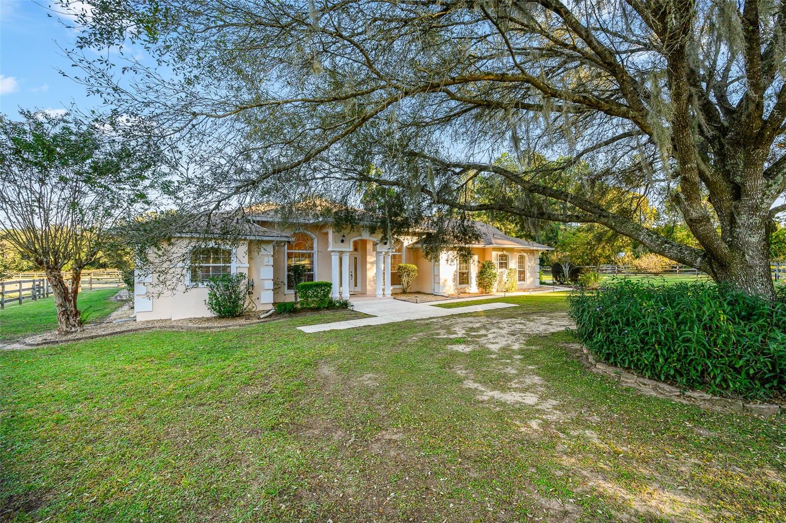 SHAW FARMS OF ALACHUA - Residential