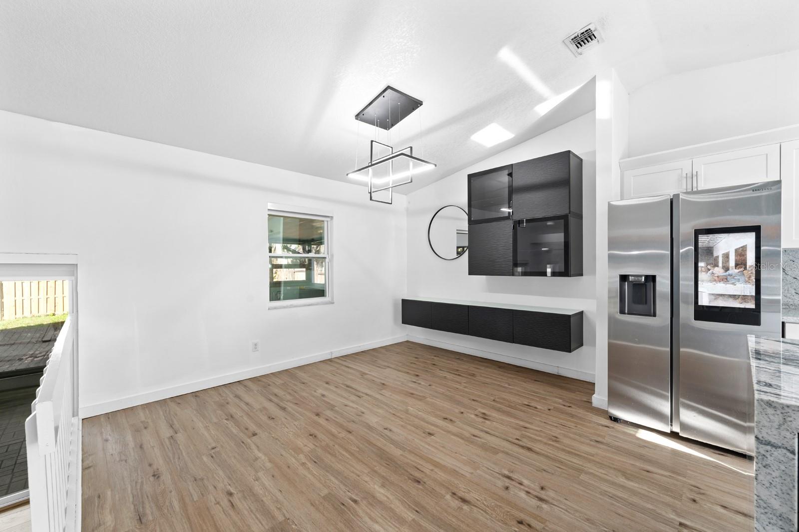 A REP OF LAS BRISAS & LAS - Residential