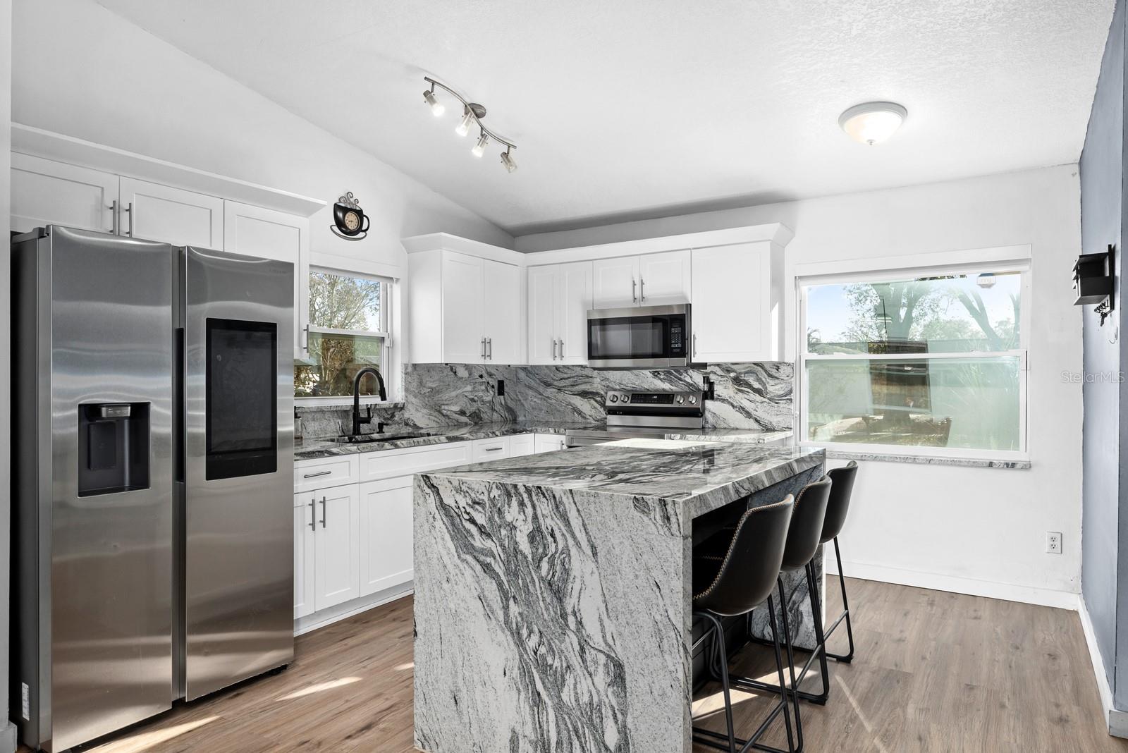 A REP OF LAS BRISAS & LAS - Residential