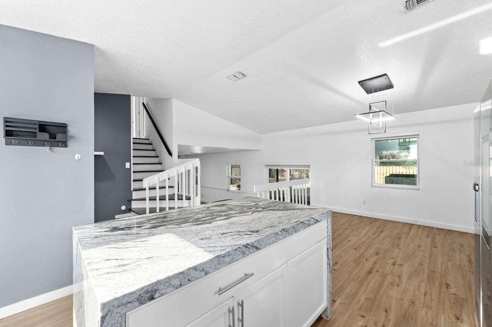 A REP OF LAS BRISAS & LAS - Residential